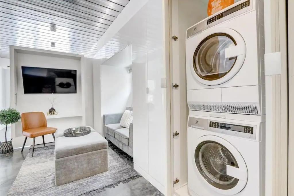 Kcm Mikros Smart Apartments 8 Cleveland Eksteriør bilde